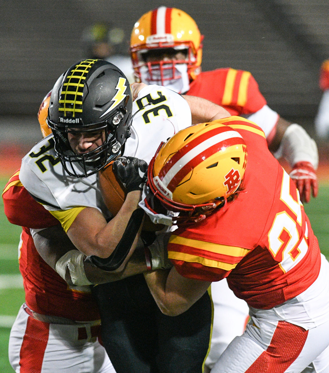 040221-qc-spt-galesburg-ri-foot-008